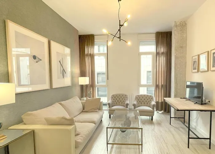 Eduardo Lucena Free Parking Center Córdova