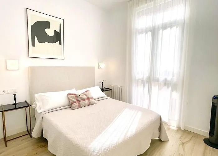 Eduardo Lucena Free Parking Center Córdova